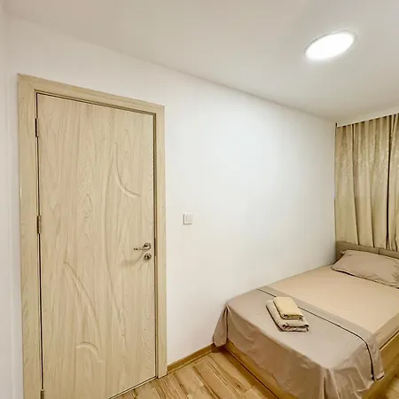 Charm 1 Apartman Várna