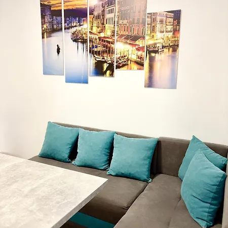 Charm 1 Apartman