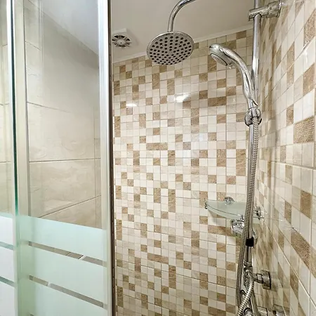 Charm 1 Apartman