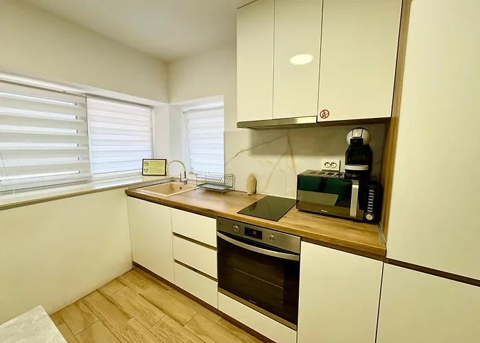 Charm 1 ヴァルナ